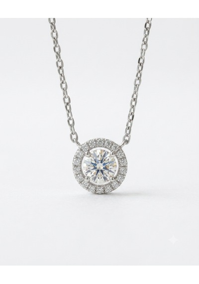 Kadın Moissanite Tek Taş Ve Etrafı Sıralı Taş Detay Gümüş Kolye