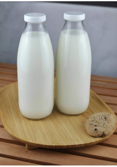 2 Adet Beyaz Plastik Kapaklı Cam Şişe 1 Litre Şeffaf Sürahi Süt, Ayran, Su, Limonata Meşrubat Şişesi