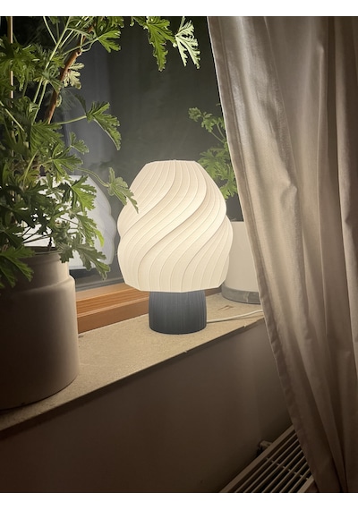 Masa Ve Gece Lambası Anahtarlı Kablolu