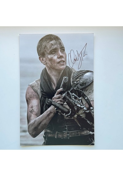 Charlize Theron Mad Max 20x30 Cm Boyutunda El İmzalı Fotoğraf Öm