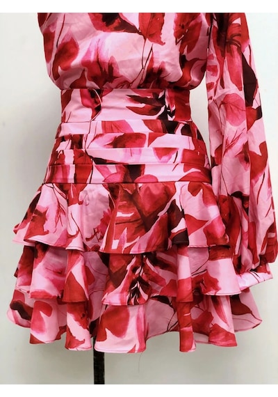 Fashion Cocktail Tek Omuz Tek Kol Asimetrik Katlı Kemerli Mini Kokteyl Desenli Hasır Kemerli Davet Elbisesi Kırmızı Fashion Cocktail Tek Omuz Tek Kol Asimetrik Katlı Kemerli Mini Kokteyl Desenli Hasır Kemerli Davet Elbisesi Kırmızı