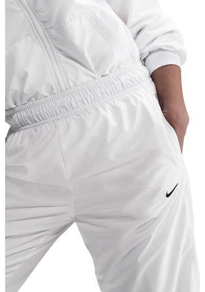 Nike Otg Uv Essential Classic Woven Pant. Loose Fit Lastik Paçalı File Astarlı Kadın Günlük Eşofman Altı Beyaz Beyaz Nike Otg Uv Essential Classic Woven Pant. Loose Fit Lastik Paçalı File Astarlı Kadın Günlük Eşofman Altı Beyaz Beyaz