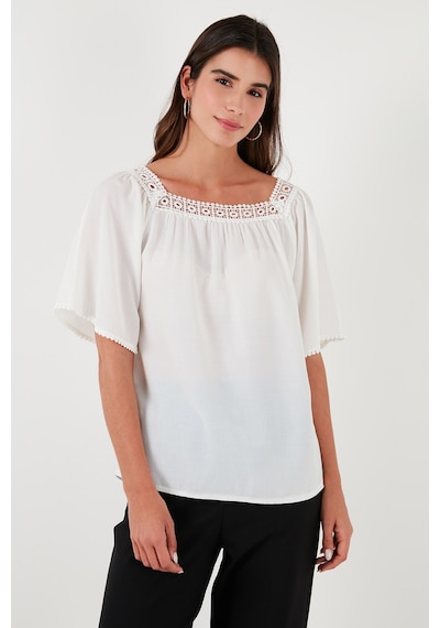 Lela Güpürlü Regular Fit Kare Yaka Bayan Bluz 5869003 Ekru