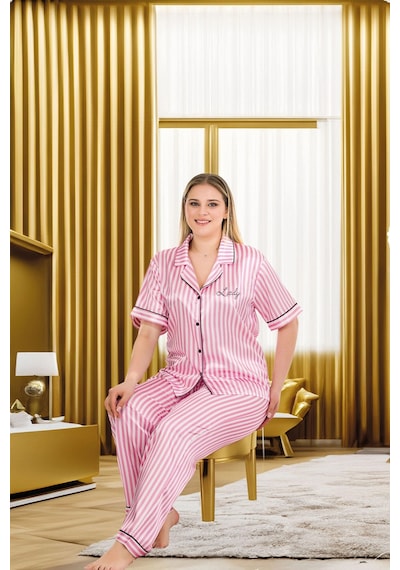 Hrşytrend Herşeytrend Büyük Beden Şık Tasarım Pembe Çizgili Düğmeli Kısa Kol Lüx Saten Pijama Takımı Pembe Hrşytrend Herşeytrend Büyük Beden Şık Tasarım Pembe Çizgili Düğmeli Kısa Kol Lüx Saten Pijama Takımı Pembe