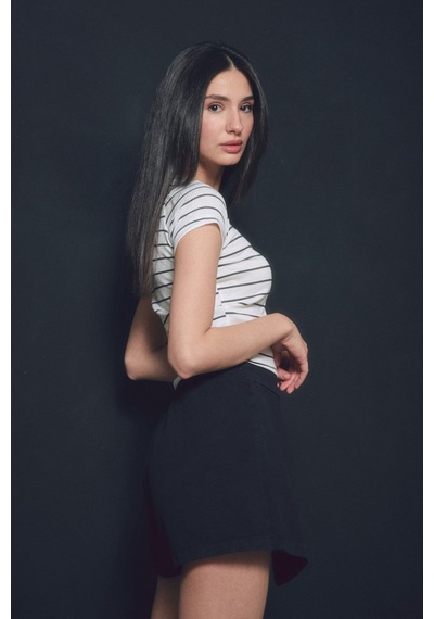 Fullamoda Gabardin Yandan Fermuarlı Şort Etek- Siyah 24YGB7114202576-Siyah
