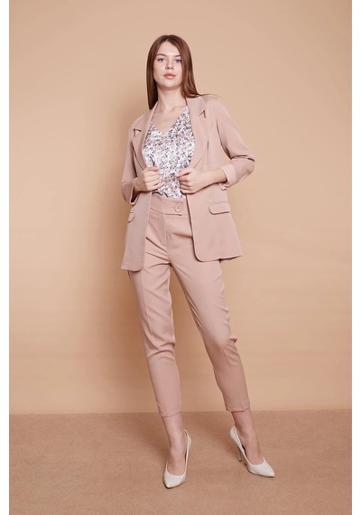 Yakalı Kolu Katlamalı Cep Kapaklı Salaş Boyfriend Oversize Hafif Likralı Kumaş Blazer Ceket -bej Bej Yakalı Kolu Katlamalı Cep Kapaklı Salaş Boyfriend Oversize Hafif Likralı Kumaş Blazer Ceket -bej Bej