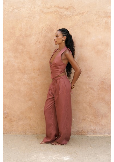Mai Collection Mai Studios Co. Lvdovila Tarçın Keten Crop Yelek Pantolon Takım Tarçın Mai Collection Mai Studios Co. Lvdovila Tarçın Keten Crop Yelek Pantolon Takım Tarçın