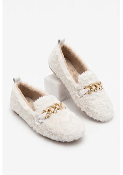 Nmoda Kadın Peluş Panduf Gold Zincir Taşlı Aksesuarlı Kapalı Loafer Yumuşak Tabanlı Kışlık Rahat Babet Beyaz