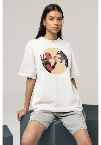 Deadpool X Venom Baskılı Unisex Tişört, Oversize Marvel Film Kara Beyaz
