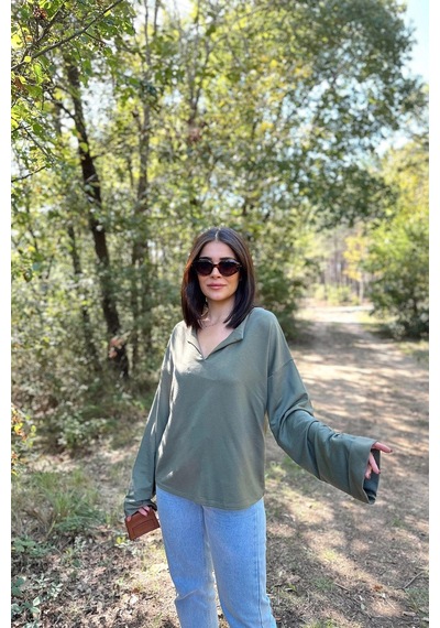 WeShaya Kadın Haki Uzun Kol, Duble Manşet, Yırtmaçlı Yaka, Salaş Sweatshirt Bluz Haki WeShaya Kadın Haki Uzun Kol, Duble Manşet, Yırtmaçlı Yaka, Salaş Sweatshirt Bluz Haki