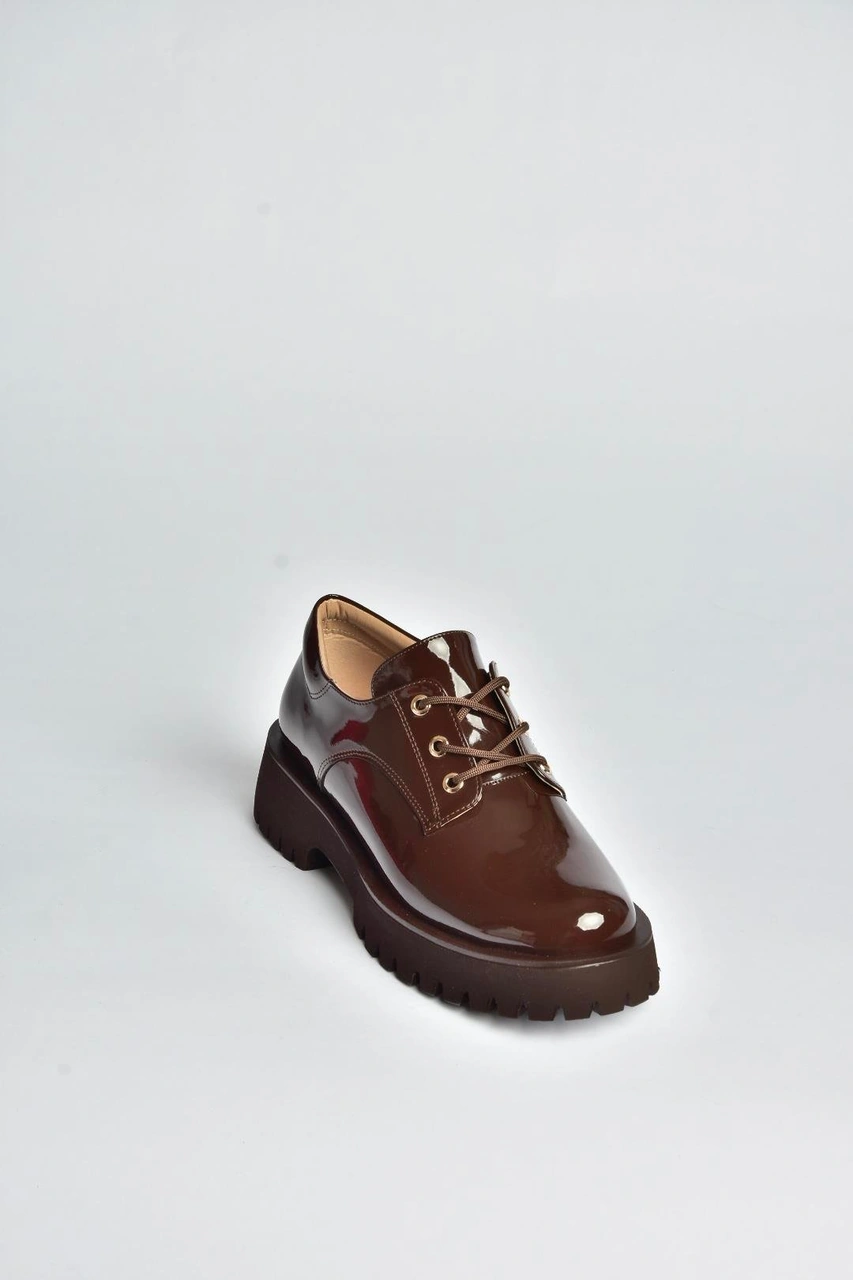 Fox Shoes V820007108 Kahverengi Rugan Kalın Tabanlı Klasik Ayakkabı Kahverengi-rugan