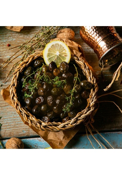 Seneye Meyve Verebilir Durumda Yağlılık Selelik Sofralık Gemlik Trilye Zeytin Fidanı 100-150 Cm