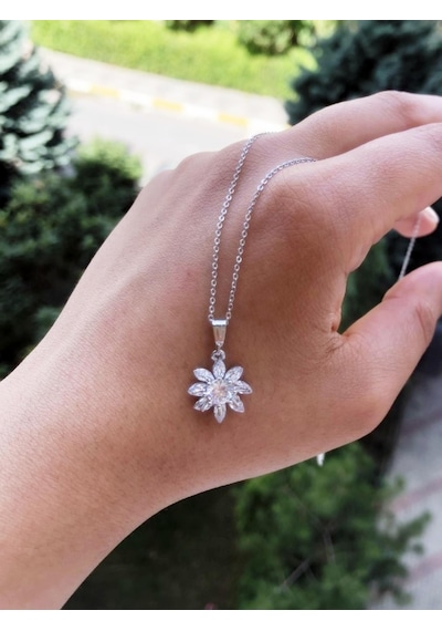 Çiçek Model Kadın Kolye Zirkon Taşlı Bbk09 Sedef