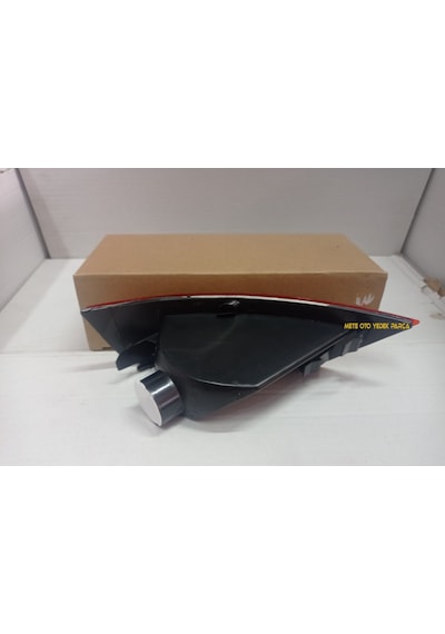 Ford Kuga Arka Lens Reflektör Sis Lambası Sağ Kırmızı 2013-2018