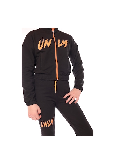 Toontoy Kids Toontoy Kız Çocuk 2'li Takım Baskılı Dik Yaka Fermuarlı Sweatshirt & Beli Paçası Lastikli Jogger Eşofman Altı - 2 İplik Siyah Toontoy Kids Toontoy Kız Çocuk 2'li Takım Baskılı Dik Yaka Fermuarlı Sweatshirt & Beli Paçası Lastikli Jogger Eşofman Altı - 2 İplik Siyah