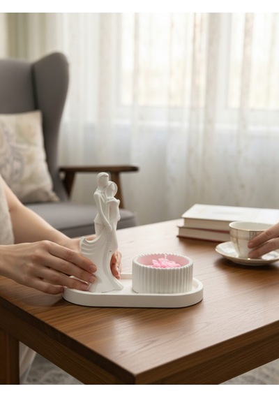 Sevgililer Günü Hediye, Minimalist Çift Heykeli Ve Gül Kokulu Mum Seti
