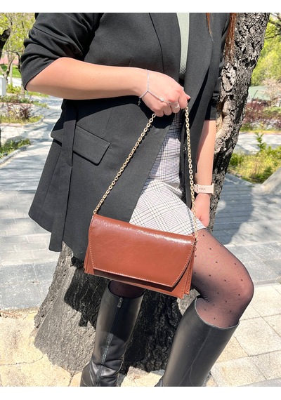 Butikolea Edge Mini Zincir Askılı Portföy Kadın Çantası Kahverengi