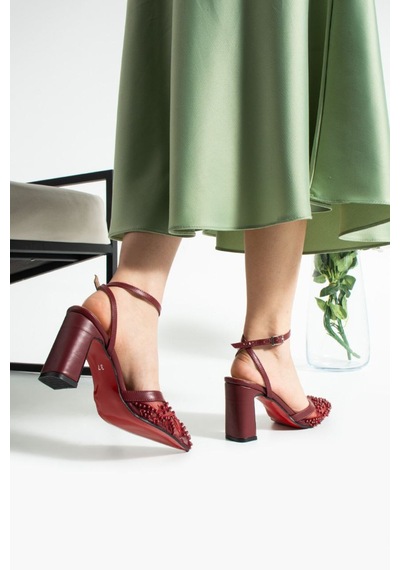 Elvı Kadın Taşlı Bej Topuklu Ayakkabı 9 Cm Bordo
