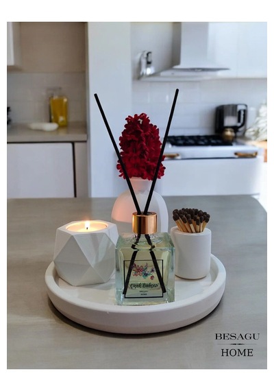 Dekoratif Mum Ve Vazo Seti - Vazo+oda Kokusu+tealight Mumluk Ve Mum+kibritlik+yuvarlak Tepsili Beyaz