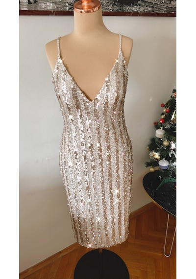 Chica Rosa Fashion Dore Işıltılı Pullu Askılı Midi Elbise