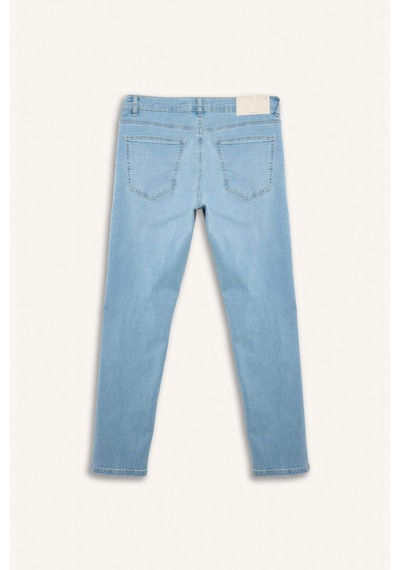 Defacto Carlo Skinny Fit Ekstra Dar Kalıp Normal Bel Ekstra Dar Paça Jean Pantolon D0025AX26SP Mavi