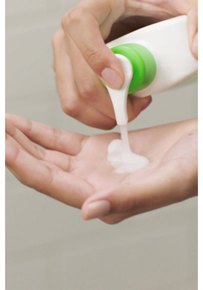 Cerave Nemlendiren Yüz Temizleyici 237ml