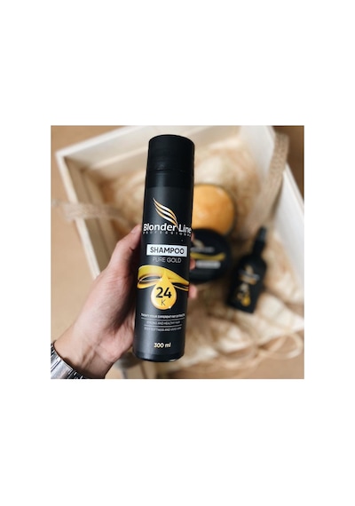 Yıpranmış Saçlar Için Onarıcı Ve Besleyici Bitkisel Şampuan - 300 Ml Tüm Saç Tipleri