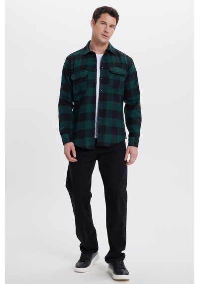 Tudors Erkek Slim Fit Dar Kesim Uzun Kollu Kapaklı Çift Cepli Kareli Kışlık Oduncu Gömlek-41703 Çok Renkli Tudors Erkek Slim Fit Dar Kesim Uzun Kollu Kapaklı Çift Cepli Kareli Kışlık Oduncu Gömlek-41703 Çok Renkli