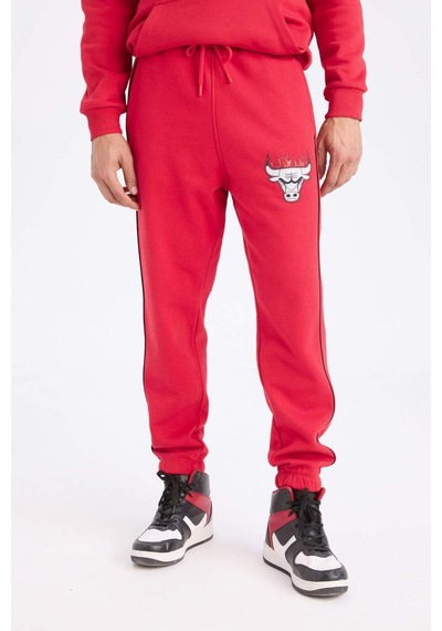 DeFactoFit NBA Chicago Bulls Kalın Jogger Eşofman Altı Standart Fit Cepli Beli Bağcıklı D6564AX25SPBR244