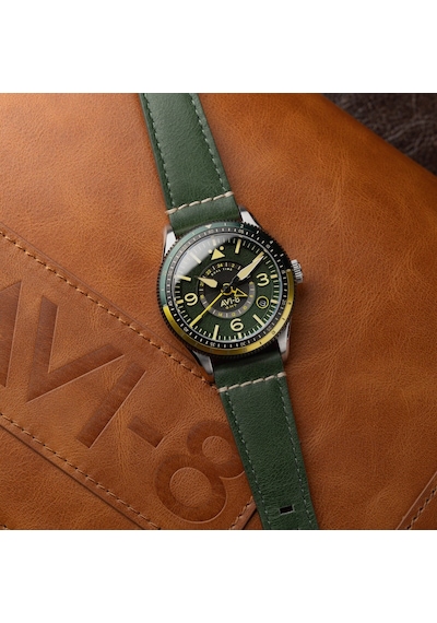 Avı-8 Flyboy Airmaster Gmt Av-4128-03 Otomatik Erkek Kol Saati Altın