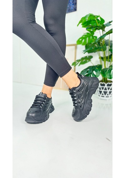 Günlük Kadın Sneaker Bağcıklı Yüksek Kalın Tabanlı Oval Burunlu Rahat Hafif Spor Ayakkabı 1001 Siyah Günlük Kadın Sneaker Bağcıklı Yüksek Kalın Tabanlı Oval Burunlu Rahat Hafif Spor Ayakkabı 1001 Siyah