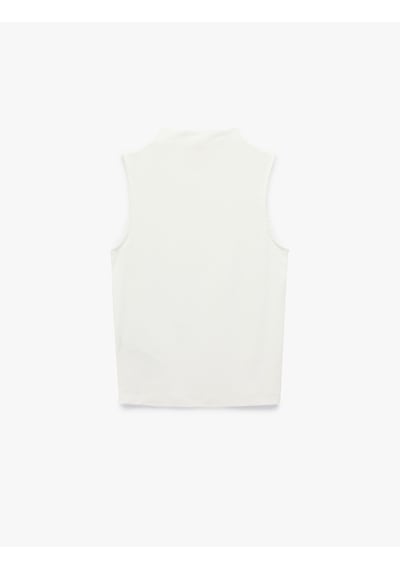 Koton Modal Kumaş Slim Fit Dik Yaka Kolsuz Tişört Ekru 7wak10090ek