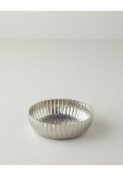 English Home Regina Metal Dekoratif Tabak 15 X 15 X 4.5 Cm Silver