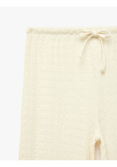 Koton Bürümcük Kumaş Dokulu Beli Bağcıklı Düz Bol Paça Pantolon Ekru 6sak40106ek