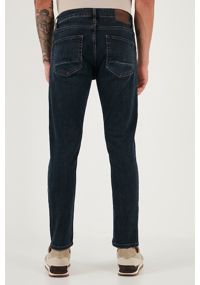 Buratti Streç Pamuklu Slim Fit Normal Bel Dar Paça Jeans Erkek Kot Pantolon 1124C45Napoli Mavi Buratti Streç Pamuklu Slim Fit Normal Bel Dar Paça Jeans Erkek Kot Pantolon 1124C45Napoli Mavi