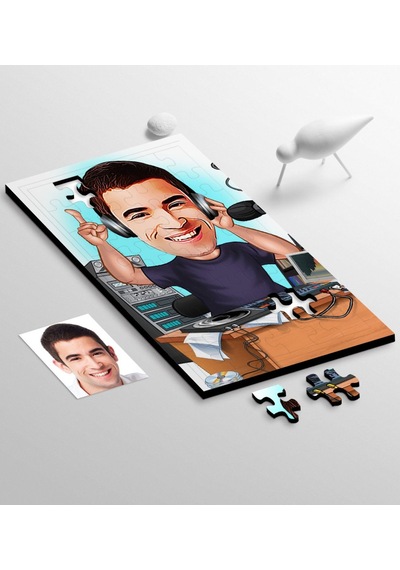 Kişiye Özel Bay Radyocu Karikatür 104 Parça Ahşap Puzzle - 1