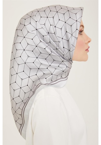 Armine Sura İpek Eşarp 24ya9166 02 - Desenli