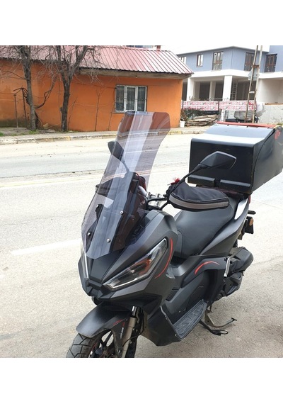 Motocam Kanuni Seha 250 Ön Cam 2022-2026 Model 75cm Füme Renkli 4mm Uzun