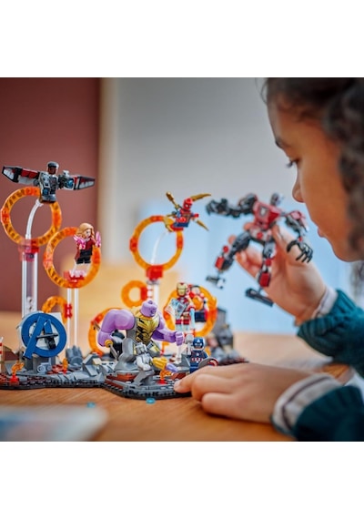 Lego 76323 Marvel Avengers: Endgame Son Savaş