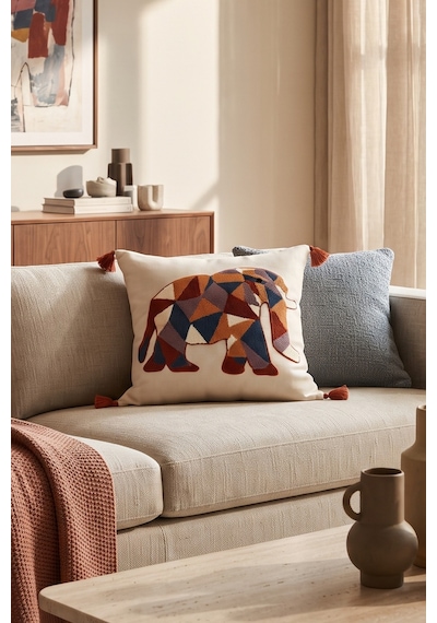 Bohem Renkli Fil Punch Nakışlı Pamuklu Dekoratif Püsküllü Gizli Fermuarlı Kırlent Kılıfı 42x42 Cm Bej