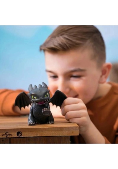 Spin Master Dreamworks Dragons Mini İnteraktif Ejderha Toothless 6072696 20151465 Ejderhanı Nasıl Eğitirsin