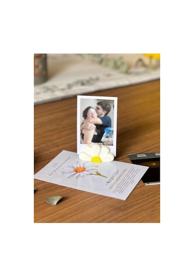 Çiçekli 4'lü Fotoğraf Stant Çerveçe
