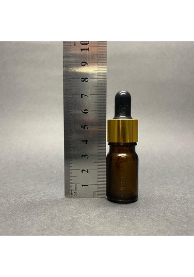 Amber Cam Damlalıklı Şişe Gold Metalik Kapak  Kahverengi 5 ML