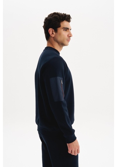 AR-MA Arma Erkek Regular Fit Basic 3 İplik Şardonlu Bisiklet Yaka Sweatshirt Pamuk Polyester Karışımlı K30124603302 Lacivert