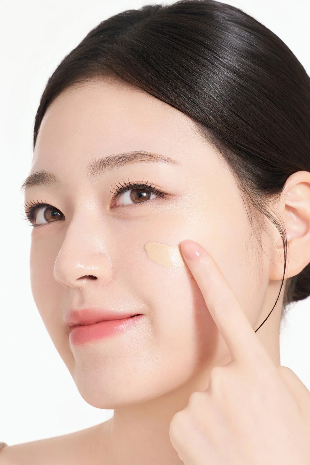 Resh Lab Pearly Glow Tinted Light Spf50+ Pa+++ - Renkli Spf50+ Ton Eşitleyici Güneş Kremi