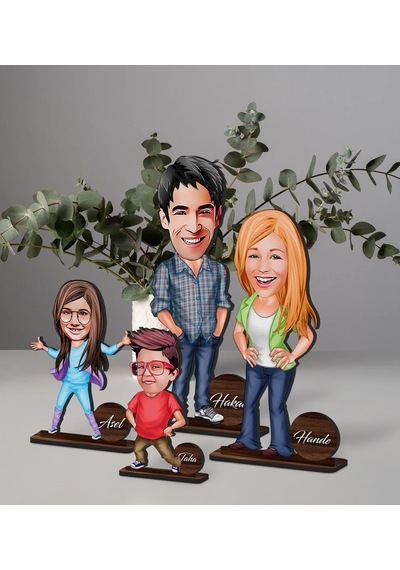 Bk Gift Kişiye Özel 4 Lü Aile Karikatürlü Ahşap Biblo Seti Model-3