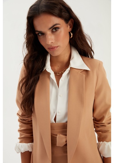 Sateen Klasik Yaka Uzun Ceket - Camel