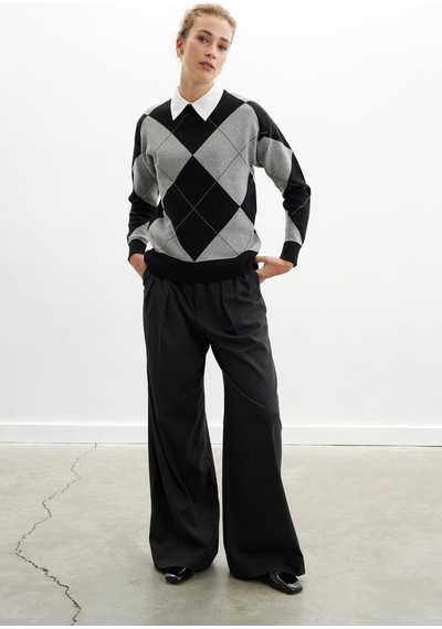 Styleboom X Peraluna Oxford Pullover Bisiklet Yaka Baklava Desen Kadın Triko Kazak - Siyah-siyah Siyah Styleboom X Peraluna Oxford Pullover Bisiklet Yaka Baklava Desen Kadın Triko Kazak - Siyah-siyah Siyah