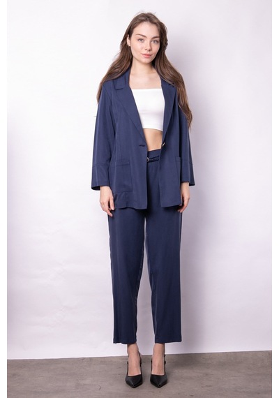 Kadın Baharlık Kumaş Rahat Kesim Yakalı Cepli Kolu Katlamalı Boyfriend Blazer Ceket-lacivert Lacivert Kadın Baharlık Kumaş Rahat Kesim Yakalı Cepli Kolu Katlamalı Boyfriend Blazer Ceket-lacivert Lacivert