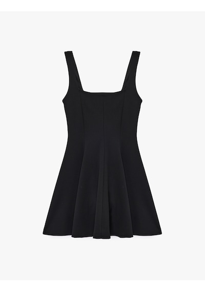Koton Krep Scuba Kumaş Kare Yaka Kalın Askılı Mini Kloş Elbise Siyah 6sak80265ek